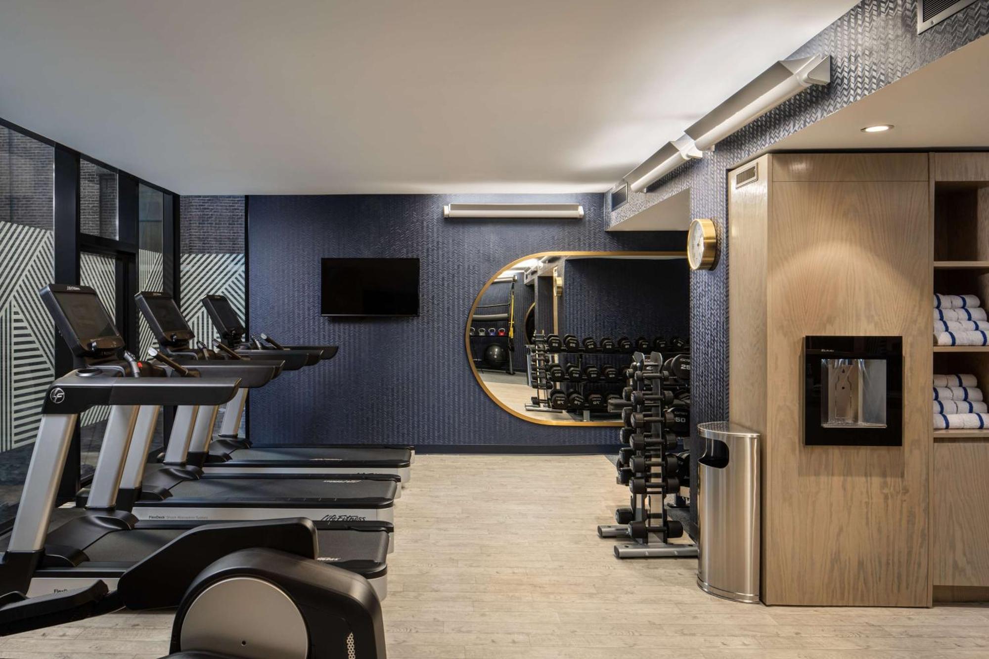 Motto By Hilton New York City Chelsea Bagian luar foto