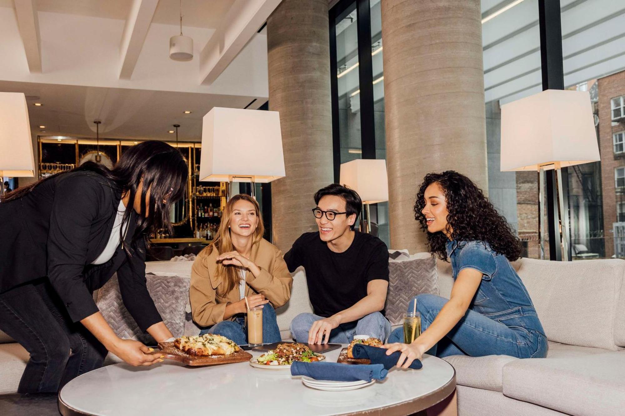 Motto By Hilton New York City Chelsea Bagian luar foto